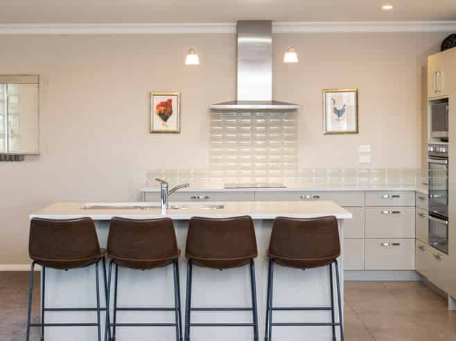 28 Whakatomo Place, Havelock North