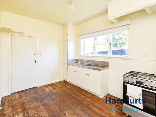 63 Te Kawa Road, Greenlane