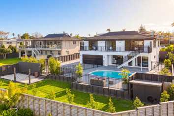 114 Bramley Drive, Farm Cove