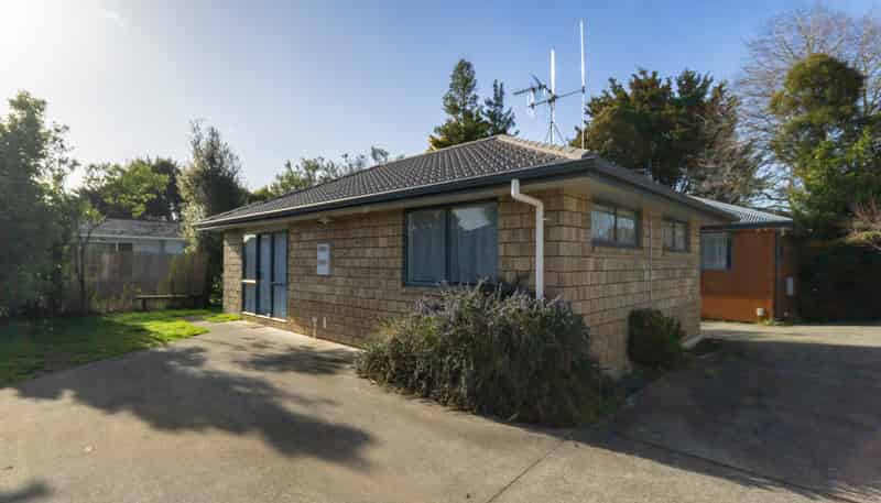 22B Bruce Avenue, Glenview