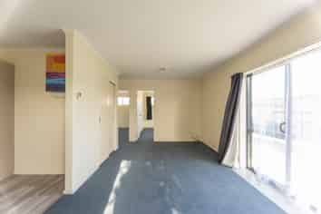 22B Bruce Avenue, Glenview