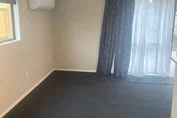 5A Chelmsford Street , Silverdale