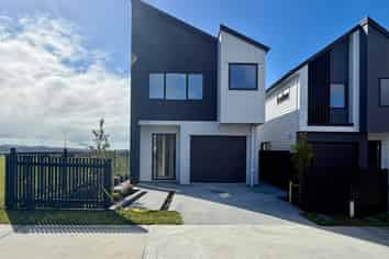8 Lamont Street, Milldale