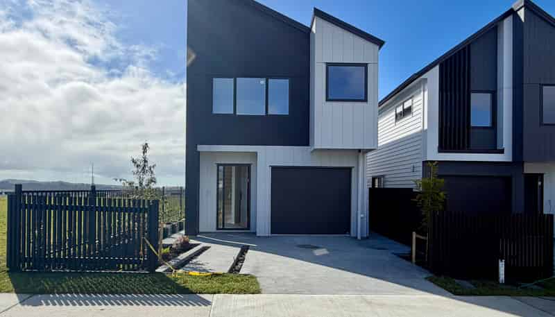 8 Lamont Street, Milldale