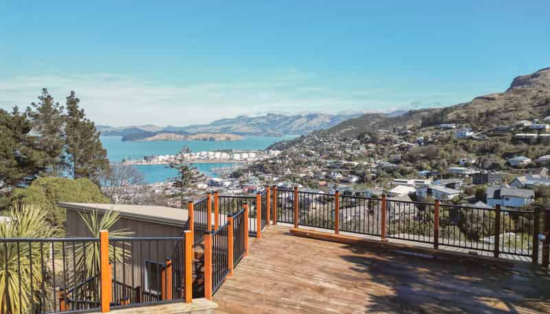 27 Days Road, Lyttelton