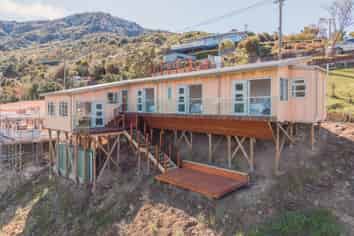27 Days Road, Lyttelton