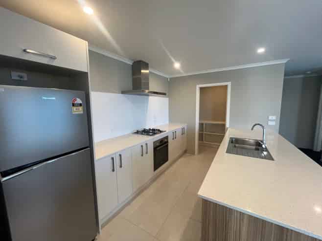 2 Pragma Rise, Rototuna North