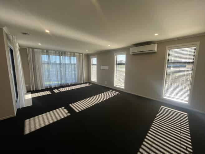 2 Pragma Rise, Rototuna North