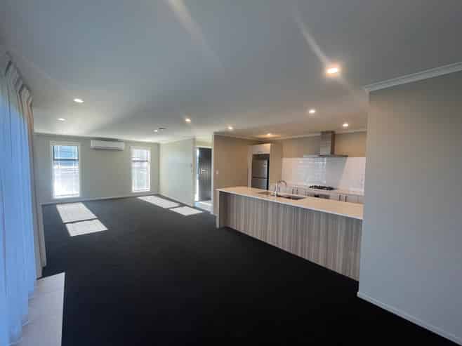 2 Pragma Rise, Rototuna North
