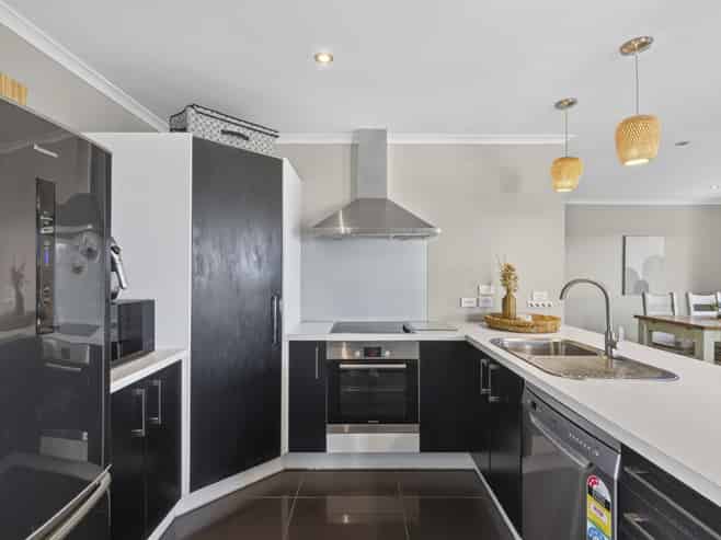 6 Coby Sydney Drive, Bell Block