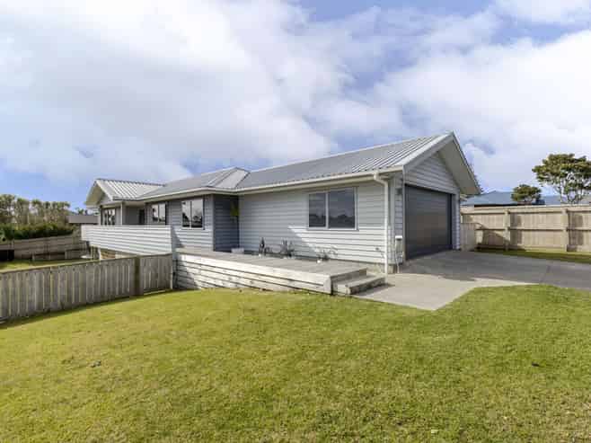 6 Coby Sydney Drive, Bell Block