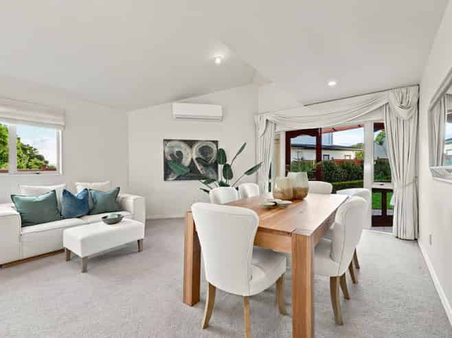 2/21 Ashton Road, Mount Eden