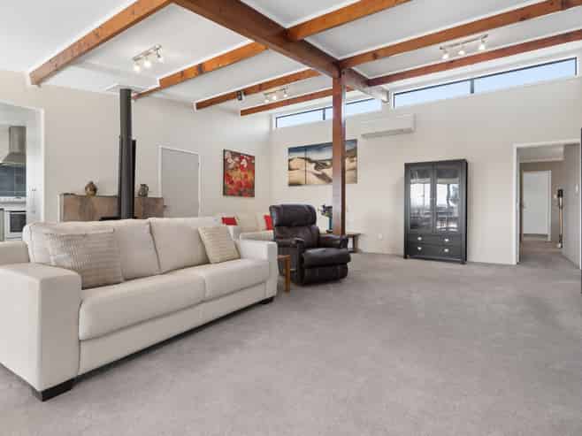 132 Riverview Road, Huntly