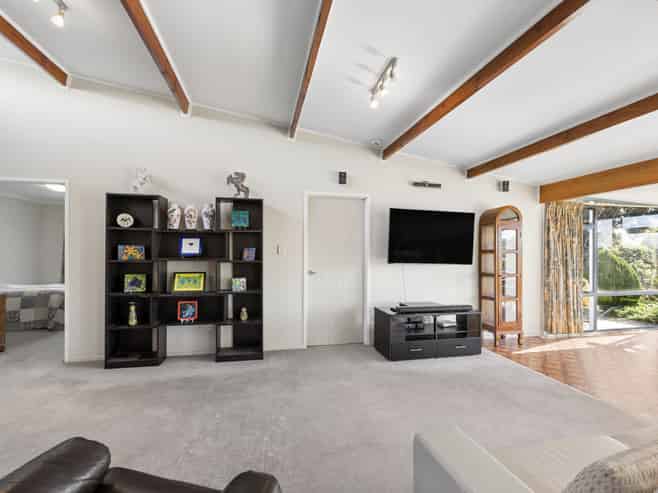 132 Riverview Road, Huntly
