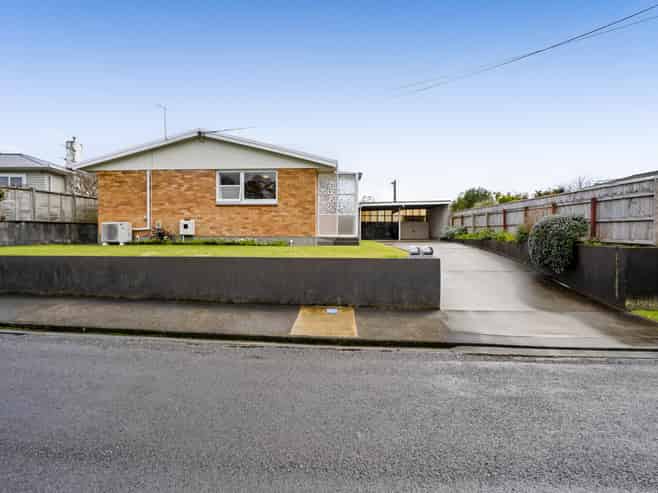 2/6 Essex Street, Vogeltown
