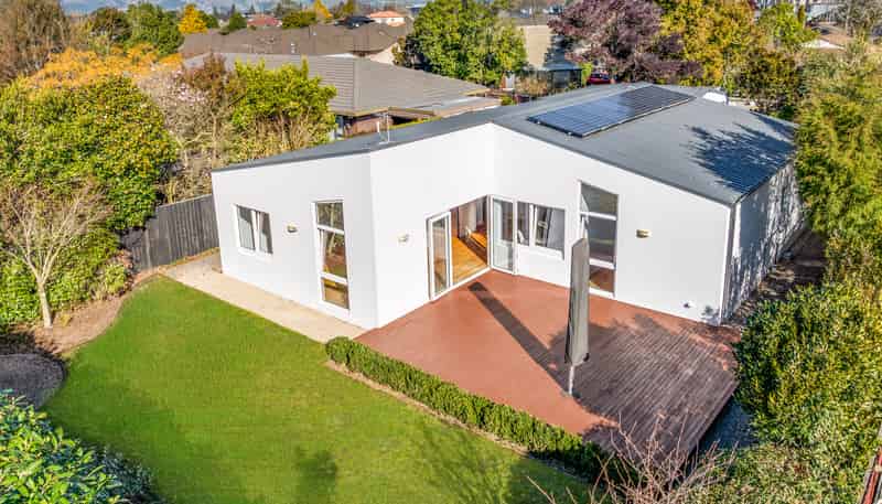 24 Fovant Street, Russley