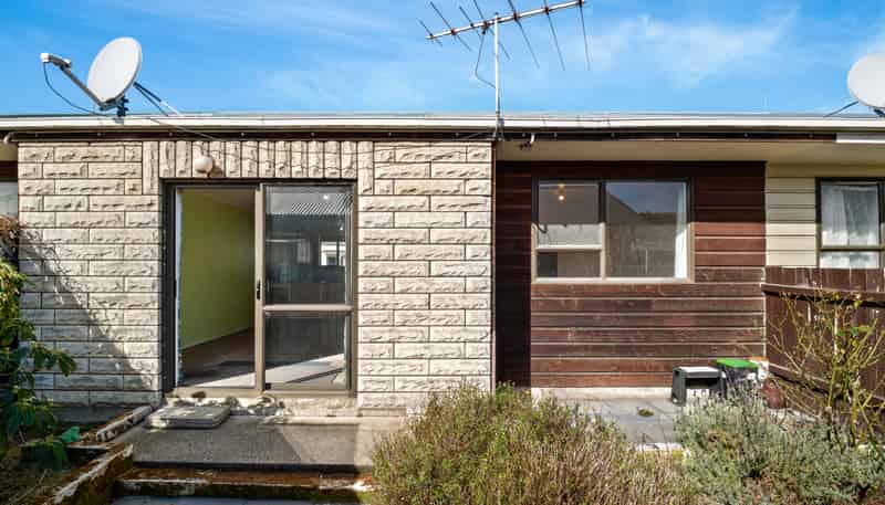 10D Law Street, Caversham
