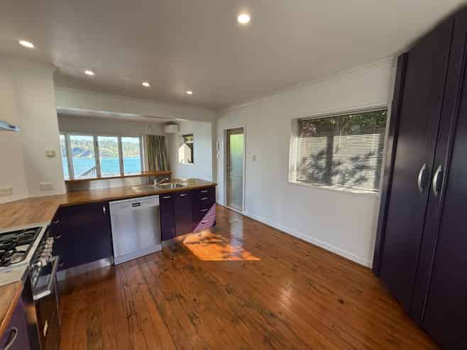 7 Ferry Road, Arkles Bay