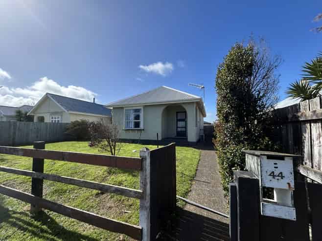 44 Waihi Road, Hawera