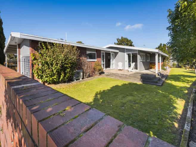 12 Trewin Street, Feilding