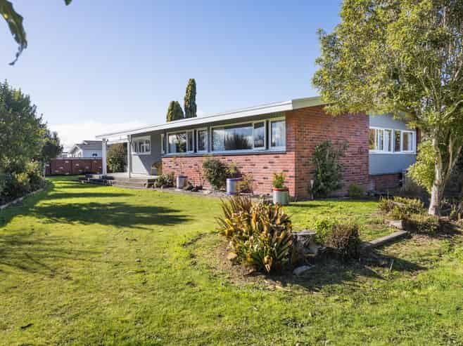 12 Trewin Street, Feilding