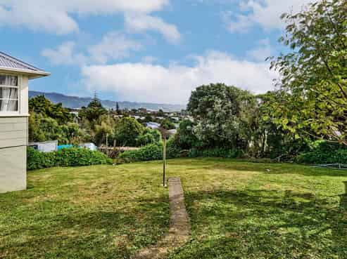 14 Cumberland Grove, Cannons Creek