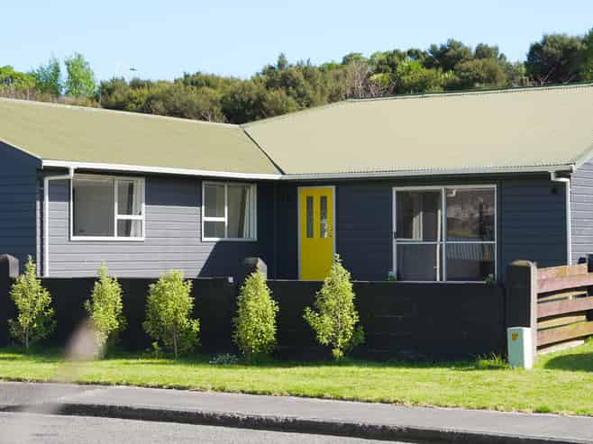 22 Cypress Grove, Paraparaumu