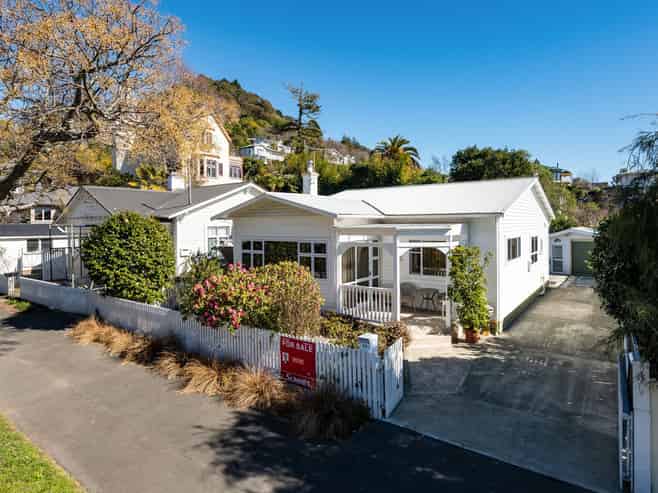 24 Seymour Avenue, The Brook