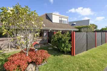 43A Percival Avenue, Matua