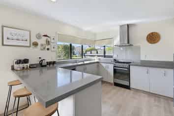 43A Percival Avenue, Matua
