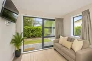 Auckland - Address withheld