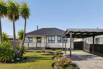 137 Derby Street, WESTPORT