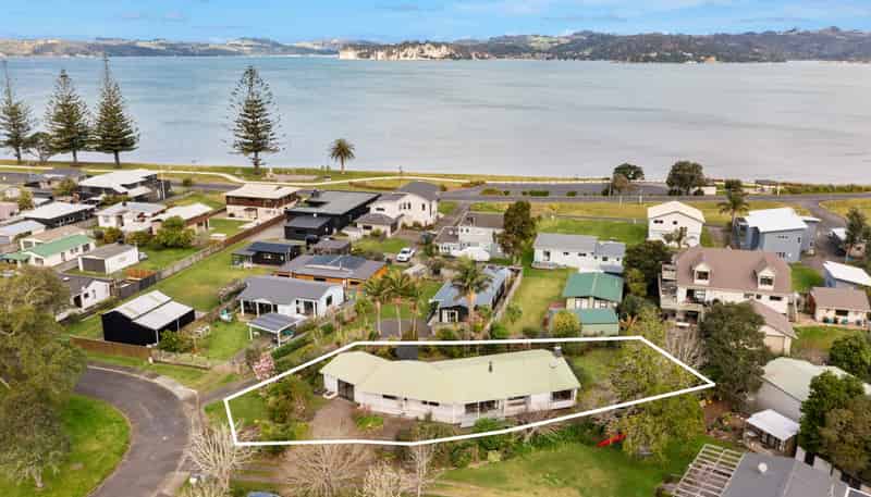 8 Parkland Place, Whitianga