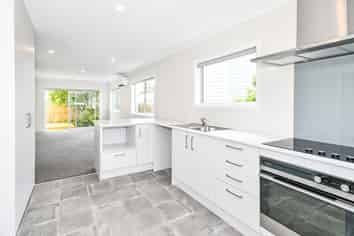 B/55 Catkin Crescent, Papatoetoe