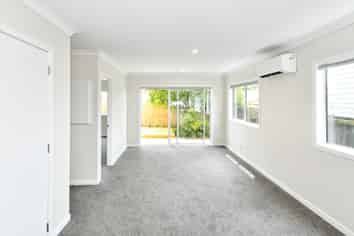 B/55 Catkin Crescent, Papatoetoe