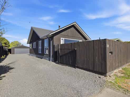 22 Amberley Beach Road, Amberley