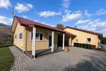 COMMERCIAL PROPERTY OPPORTUNITY