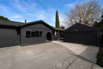 818 Gladstone Road, Te Hapara