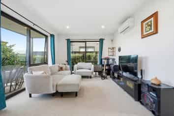 3/38 Jane Maree Road, Kumeu