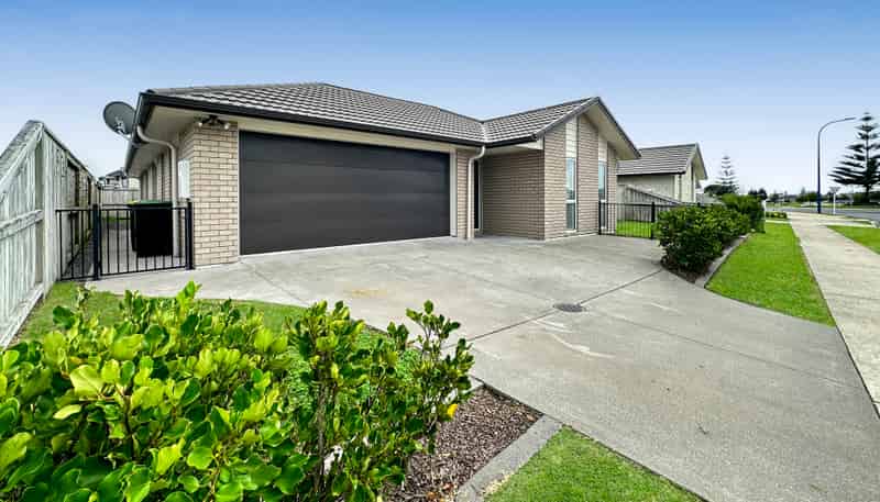6 Livingstone Drive, Papamoa