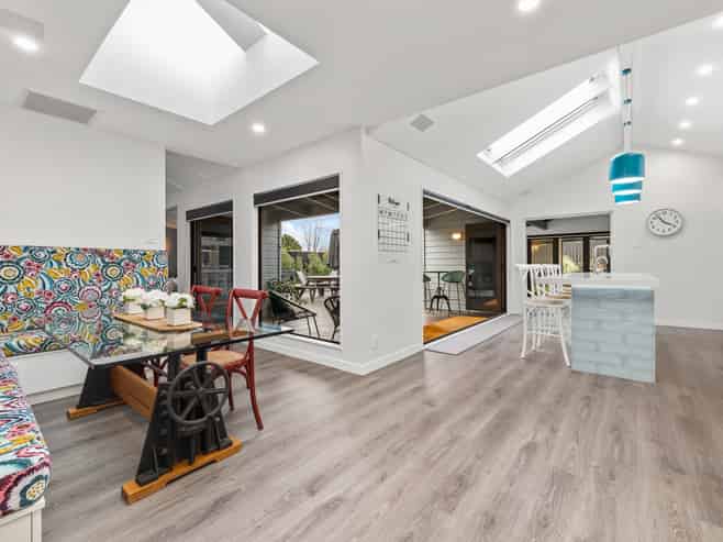 7 Kew Grove, Raumati Beach