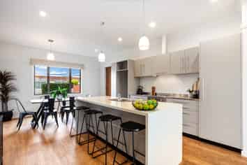 4A Benzie Avenue, Wallaceville