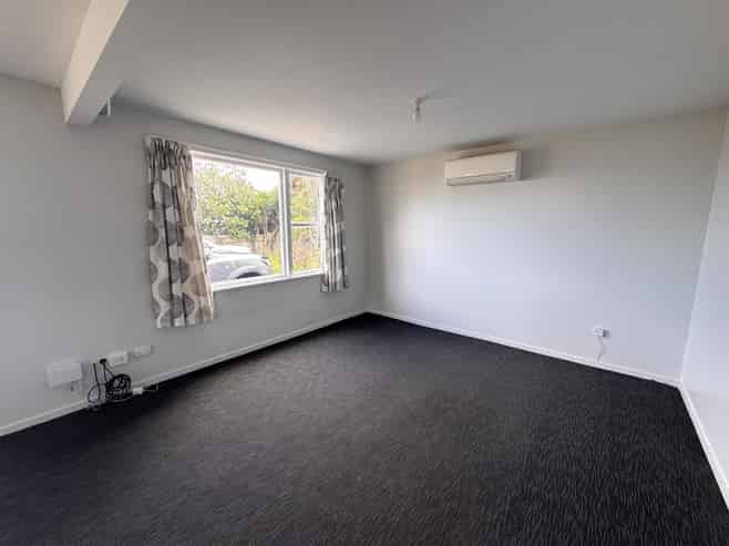 66 Owhiro Bay Parade, Owhiro Bay