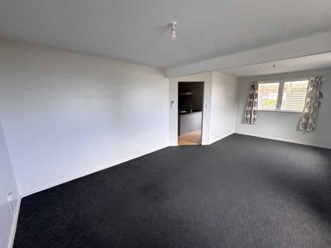 66 Owhiro Bay Parade, Owhiro Bay
