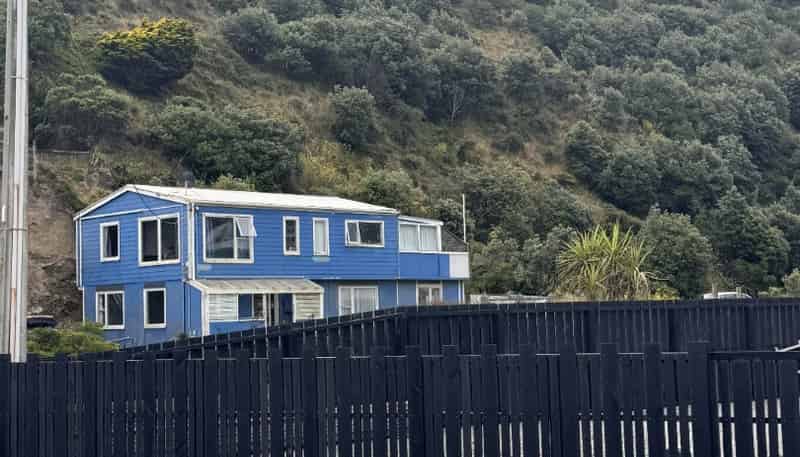 66 Owhiro Bay Parade, Owhiro Bay
