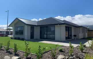 2 Camberley Road, Richmond