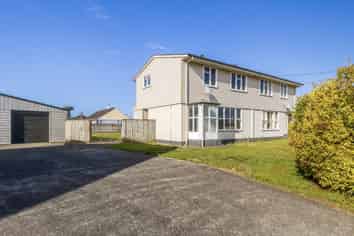 4 Devon Crescent, Bulls