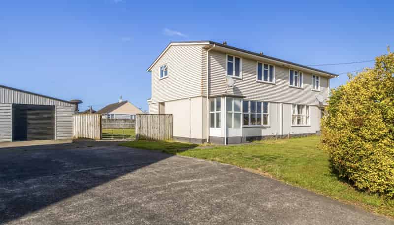 4 Devon Crescent, Bulls