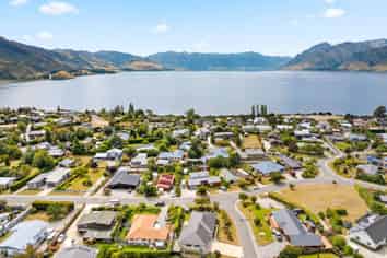1 Mary Lane, Lake Hawea