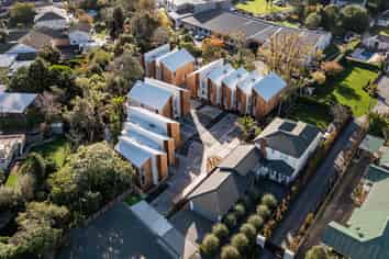 9/1 Nikau Grove, Woburn